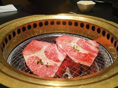 -山川小町·极番烧肉(新地假日广场店)