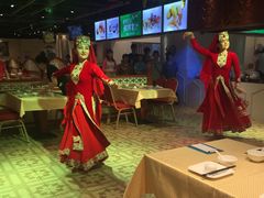 新疆舞蹈表演-巴扎美食·新疆菜·西域歌舞表演餐厅(新疆大厦店)