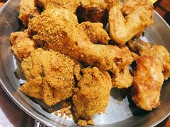 -BHC炸鸡(明洞总店)