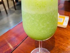 菠菜能量果昔-七色云蔬食(喜邻里店)