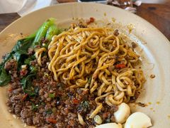 -方铲铲·成都板凳面(滨江银泰店)