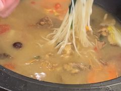 -菌乡缘·野生菌蒸汽鱼火锅(江边夜市店)