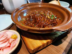 -有红鸡毛店·川菜(建设路店)