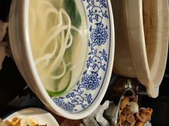 -亿诣蝎府炸酱面羊蝎子火锅(酷车小镇店)