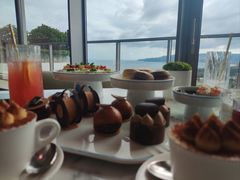 -瑰丽酒店·海吧·天际下午茶·现场DJ·天台酒吧
