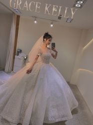 -GRACE KELLY婚纱与礼服(天津店)