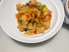 -佬麻雀·剁椒鱼头(京基KK One店)