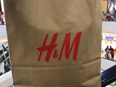 -H&M(天一广场店)