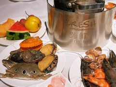 -领鲜活海鲜榴莲自助火锅(东门店)