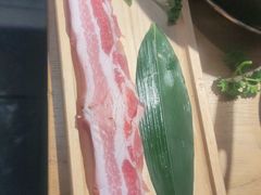 -青瓦炭韩潮烤肉(花园道店)