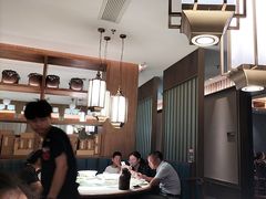 -梁家大院•农家菜(昆山会展中心店)