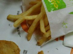 -华莱士·全鸡汉堡(艳粉店)