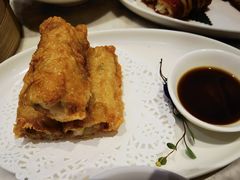 -香港百合居(LCM置汇旭辉广场店)