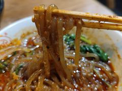 -万记麻辣烫国展总店