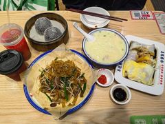 -荔银肠粉·非遗手藝(夫子庙店)