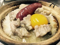 排骨臘腸煲仔飯-兴记菜馆