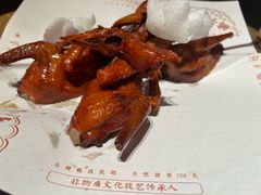 -鸽子侯·家宴·平价海鲜(市图书馆店)