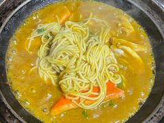 -极有家小鱼小鸡石锅煲(佳兆业店)