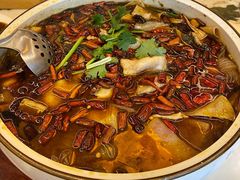 -蔼若春.传承三十年云南菜(金碧公园店)