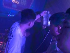 -五月花酒吧(民德路店)