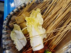 -马路边边串串香(苗栗路店)