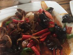 -溢心园香河肉饼总店