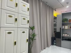 -企鹅照相馆(岗顶天娱店)