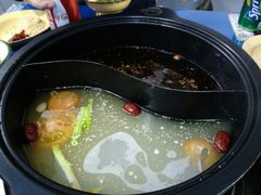 -马路边边·成都串串(翠柏路店)
