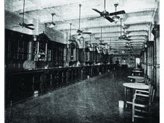 -LONG BAR 廊吧(外滩华尔道夫酒店)