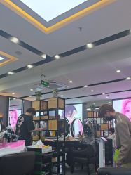 -藤野造型烫染·漂发