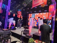-VIVA·百人年会团建篮球场轰趴馆