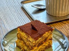 -Common Table · Brunch & Coffee