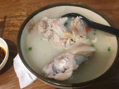 老妈蹄花-谭师爷龙抄手(白下路店)