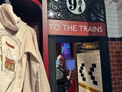 -九又四分之三站台