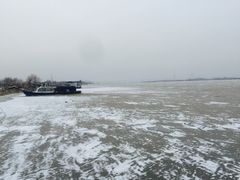 -人民防洪胜利纪念塔