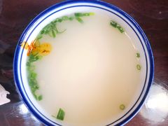 骨头汤-艾米私房馄饨