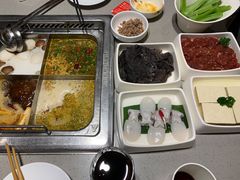 -海底捞火锅(关山保利店)