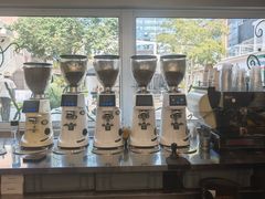 -HUGS coffee(东区店)