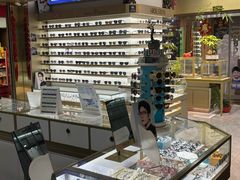 -宝岛眼镜·蔡司(赤峰路地铁站店)