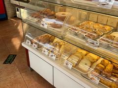 面包甜点陈列柜-味多美蛋糕(八大处店)