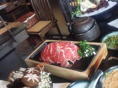 -湊湊火锅·茶憩(新中关购物中心店)