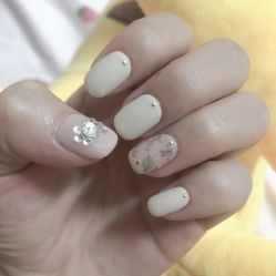 -MOCHA日式美甲·美睫