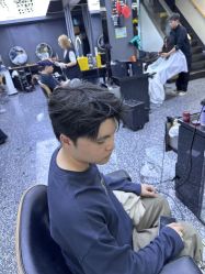 -藤野造型专业烫染接发