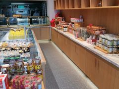 -向阳松鼠(南园店)