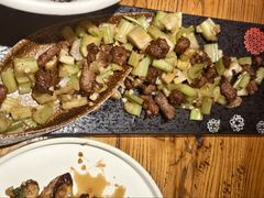 -苹果树下艺术餐厅(宋庄店)