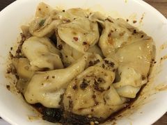 -继红顺河抄手名小吃