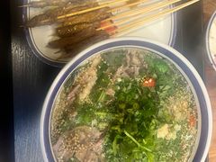 -云阿蛮云南生烫牛肉米线(奉贤路店)