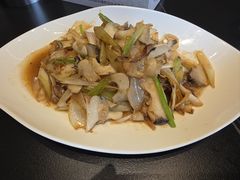 -五谷丰登农家院·地道胶东菜·海鲜烧烤(威海店)