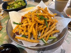 -巴厘龙虾·榜首油焖大虾(音乐学院·沿江酒馆店)