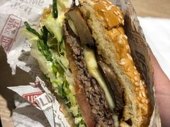 -The Habit Burger Grill 哈比特汉堡(爱琴海店)